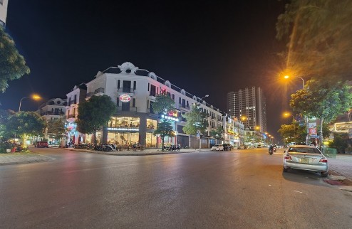 Bán nhà phố kinh doanh dự án East Center Trâu Quỳ, Gia Lâm, Hà Nội. DT sàn 385m2. LH 0989894845